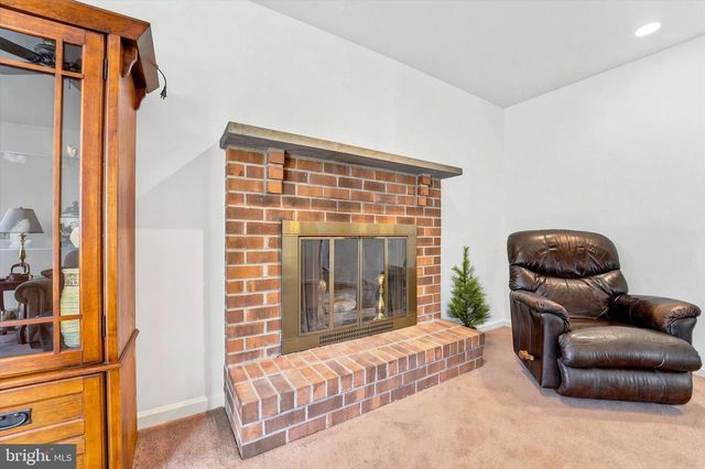 1811 WINTON AVE, Havertown, PA 19083