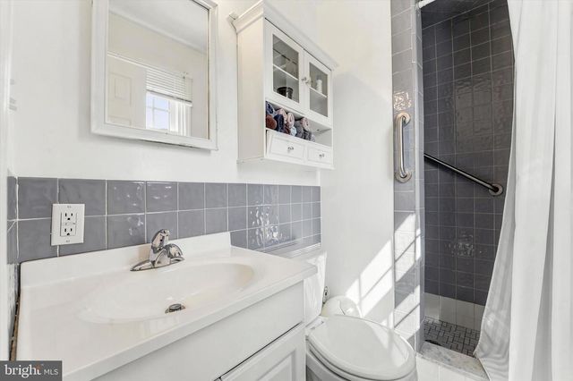 1811 WINTON AVE, Havertown, PA 19083