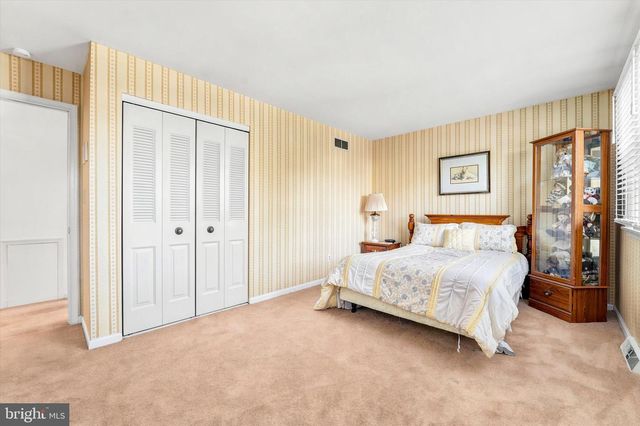 1811 WINTON AVE, Havertown, PA 19083