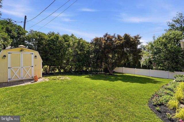 1811 WINTON AVE, Havertown, PA 19083
