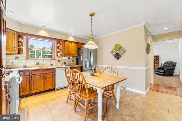 1811 WINTON AVE, Havertown, PA 19083