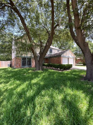 2332 Abbington Lane, Grand Prairie, TX 75052