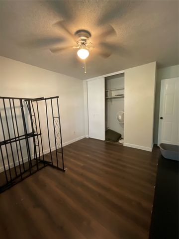 2332 Abbington Lane, Grand Prairie, TX 75052