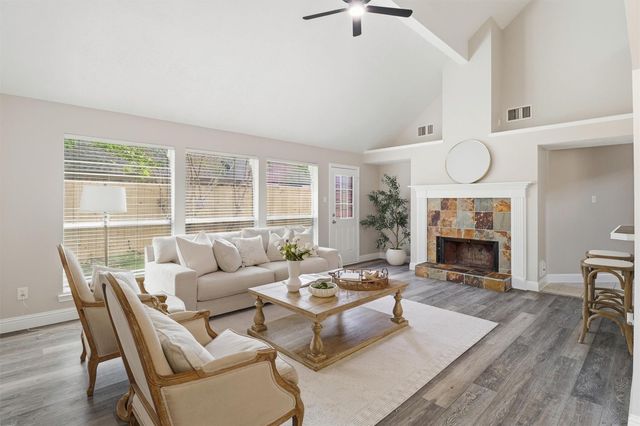 2511 Pecan Grove Court, Pearland, TX 77584