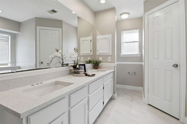 2511 Pecan Grove Court, Pearland, TX 77584