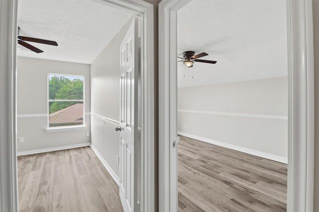 2511 Pecan Grove Court, Pearland, TX 77584