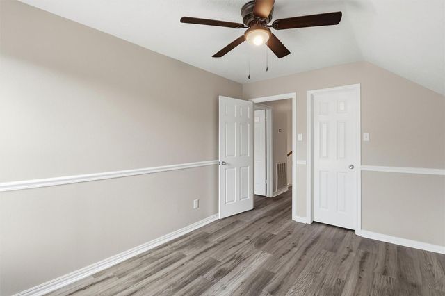 2511 Pecan Grove Court, Pearland, TX 77584