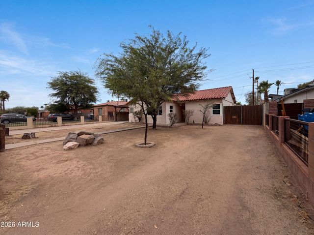 1835 E PALM Lane, Phoenix, AZ 85006