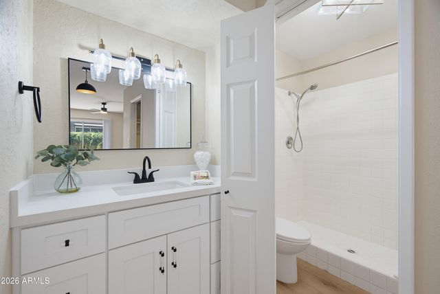 3033 N 39th Street 3, Phoenix, AZ 85018
