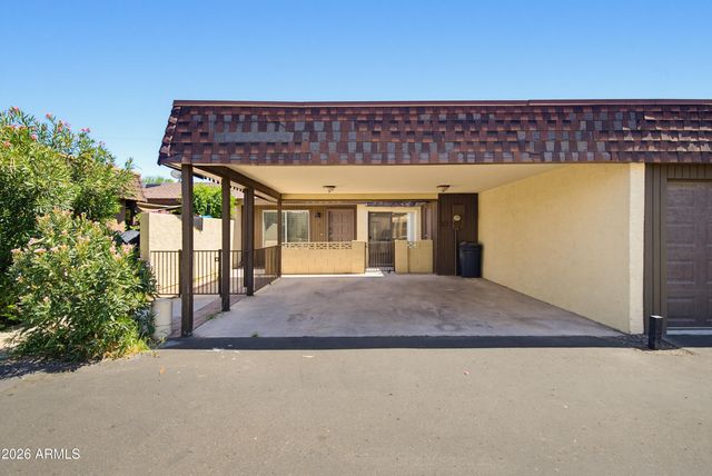 3033 N 39th Street 3, Phoenix, AZ 85018