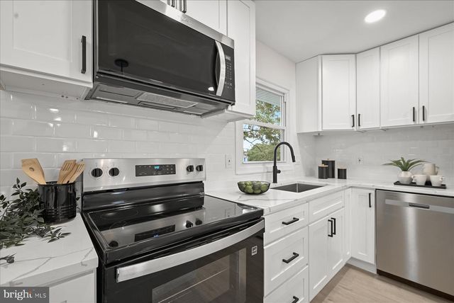 7897 BASTILLE PL, Severn, MD 21144