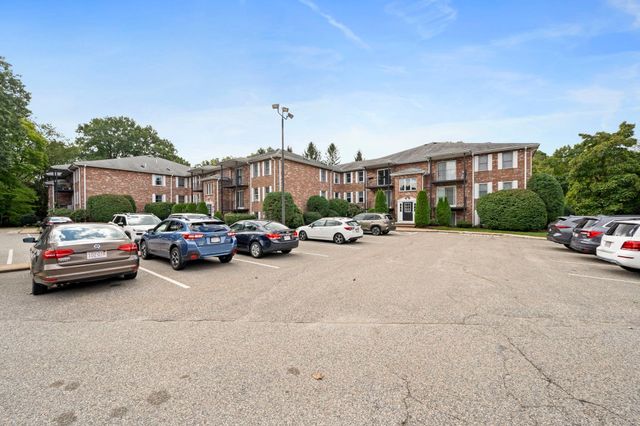 350 Neponset Street B, Canton, MA 02021