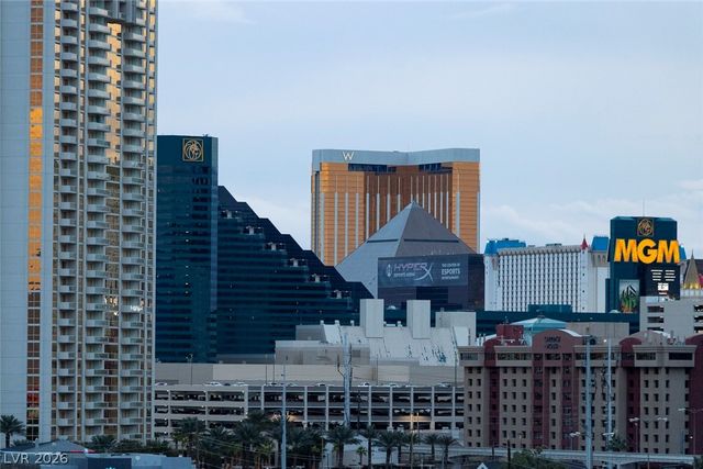 211 East Flamingo Road 720, Las Vegas, NV 89169