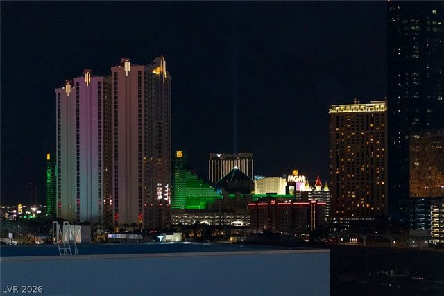 211 East Flamingo Road 720, Las Vegas, NV 89169