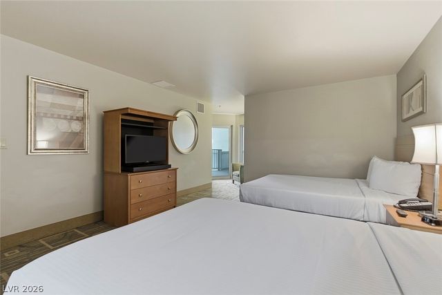 211 East Flamingo Road 720, Las Vegas, NV 89169