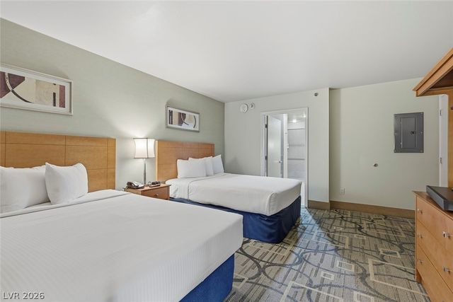 211 East Flamingo Road 720, Las Vegas, NV 89169