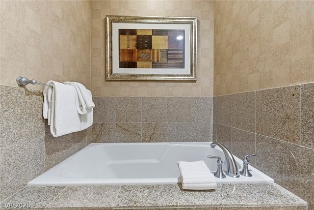 211 East Flamingo Road 720, Las Vegas, NV 89169