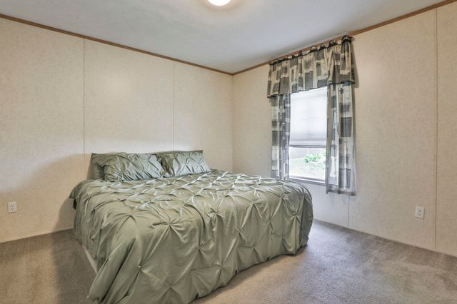 7 Pearl Court, Merrimack, NH 03054