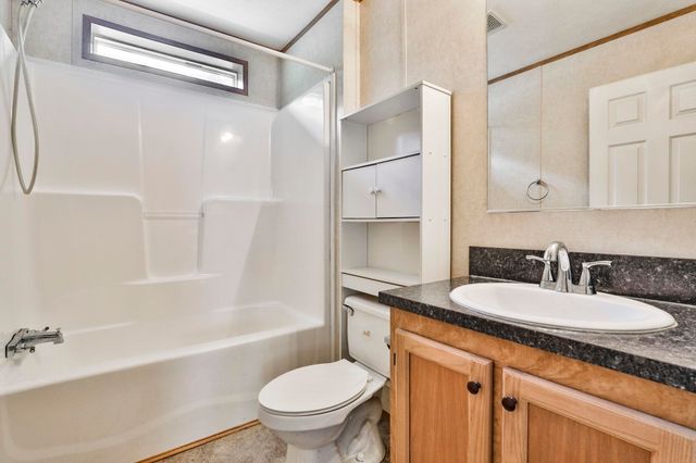 7 Pearl Court, Merrimack, NH 03054