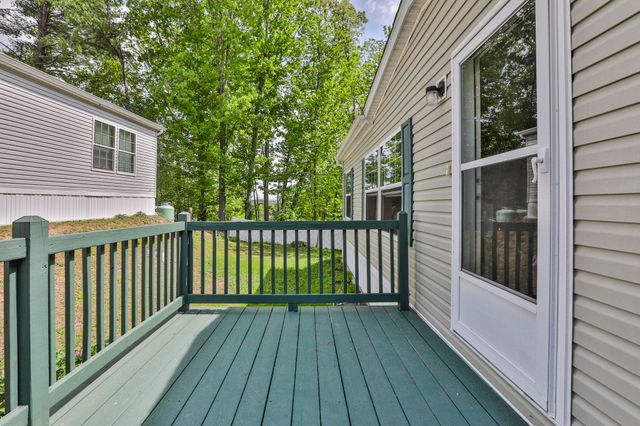 7 Pearl Court, Merrimack, NH 03054