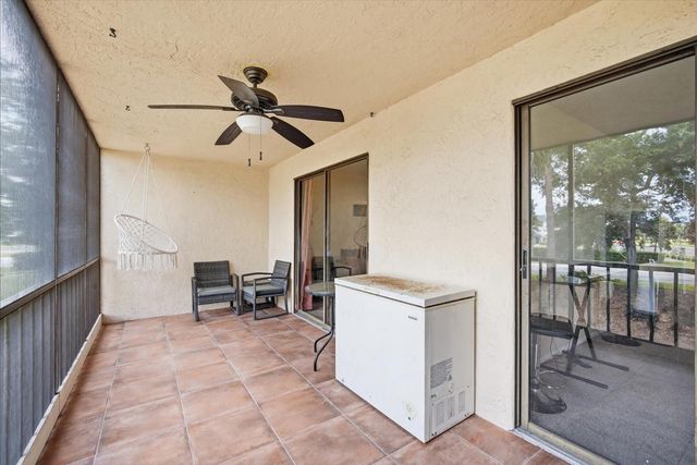 7500 40TH AVENUE W 203, Bradenton, FL 34209