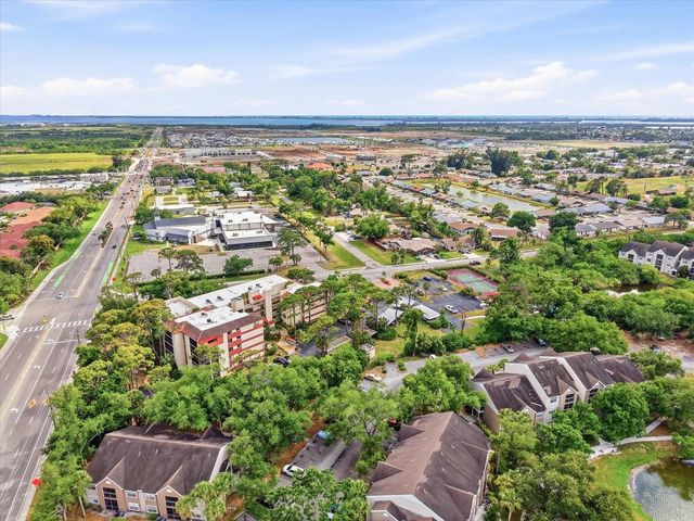 7500 40TH AVENUE W 203, Bradenton, FL 34209