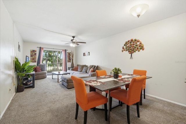 7500 40TH AVENUE W 203, Bradenton, FL 34209