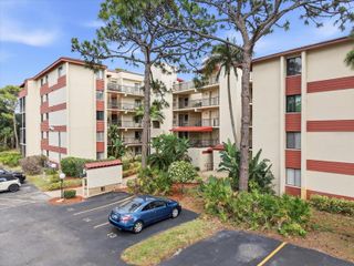 7500 40TH AVENUE W 203, Bradenton, FL 34209