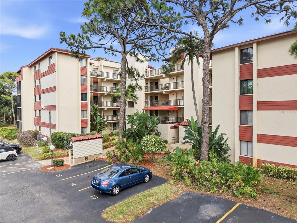 7500 40TH AVENUE W 203, Bradenton, FL 34209