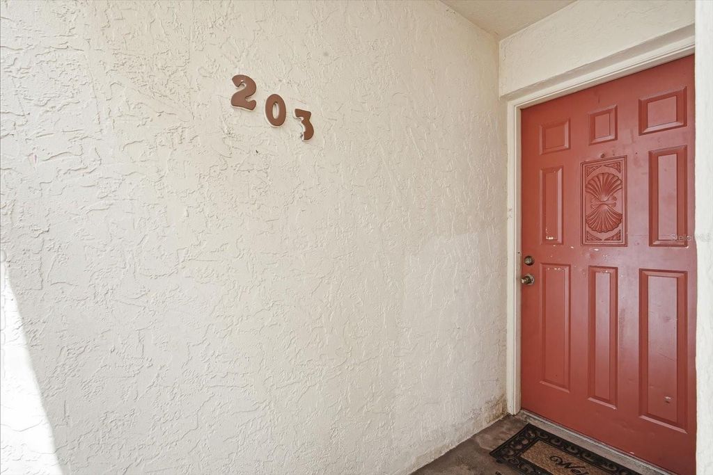 Image 2 of property listing at 7500 40TH AVENUE W 203, Bradenton, FL 34209