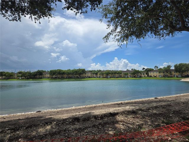 2711 SE 15th Place 154, Homestead, FL 33035