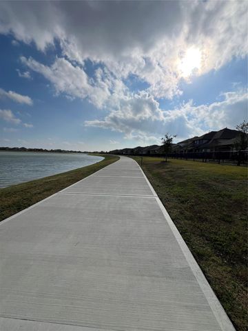 3102 Secret Lagoon Lane, Texas City, TX 77568