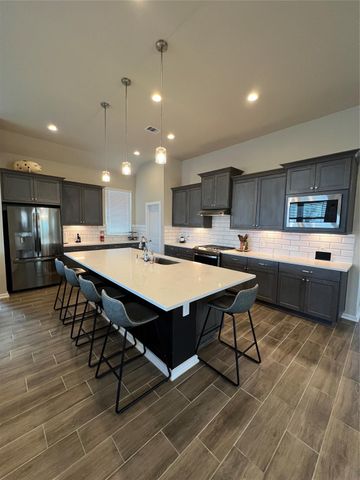 3102 Secret Lagoon Lane, Texas City, TX 77568