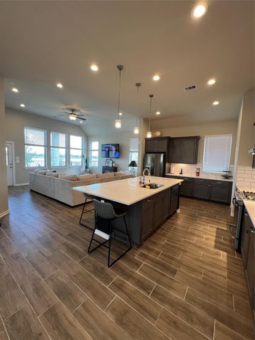 3102 Secret Lagoon Lane, Texas City, TX 77568