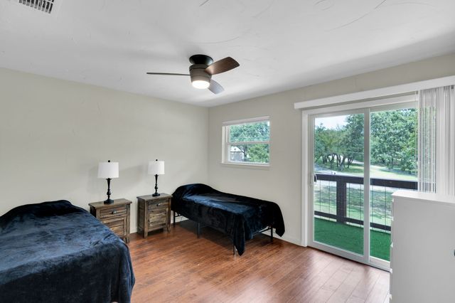 5102 Largo Drive, De Cordova, TX 76049