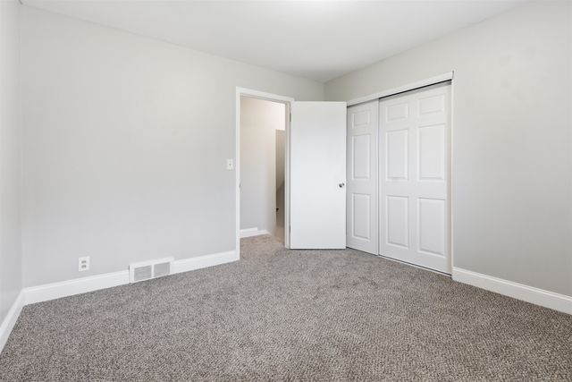 929 Springview Drive, Flushing Twp, MI 48433