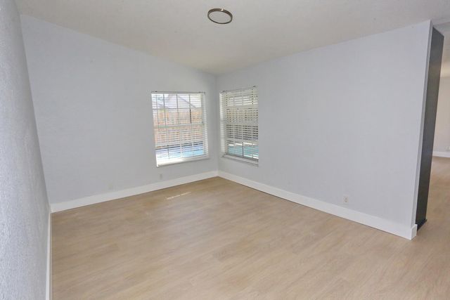 8120 SW 4th Court, North Lauderdale, FL 33068