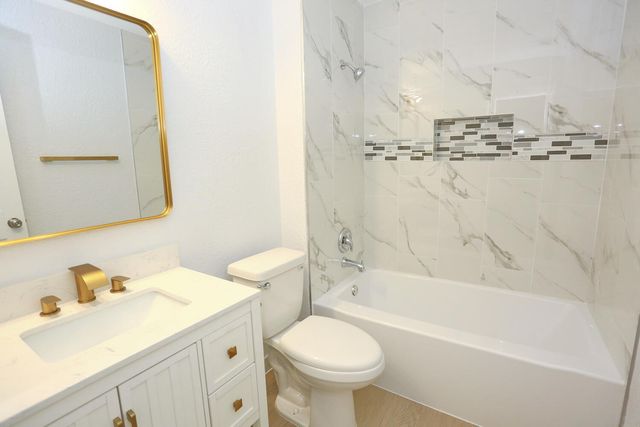 8120 SW 4th Court, North Lauderdale, FL 33068