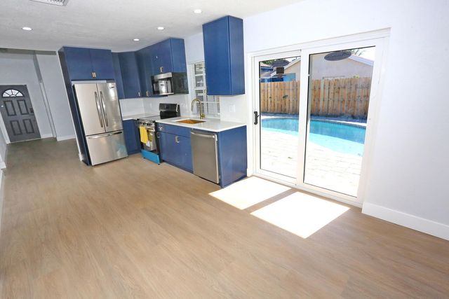 8120 SW 4th Court, North Lauderdale, FL 33068