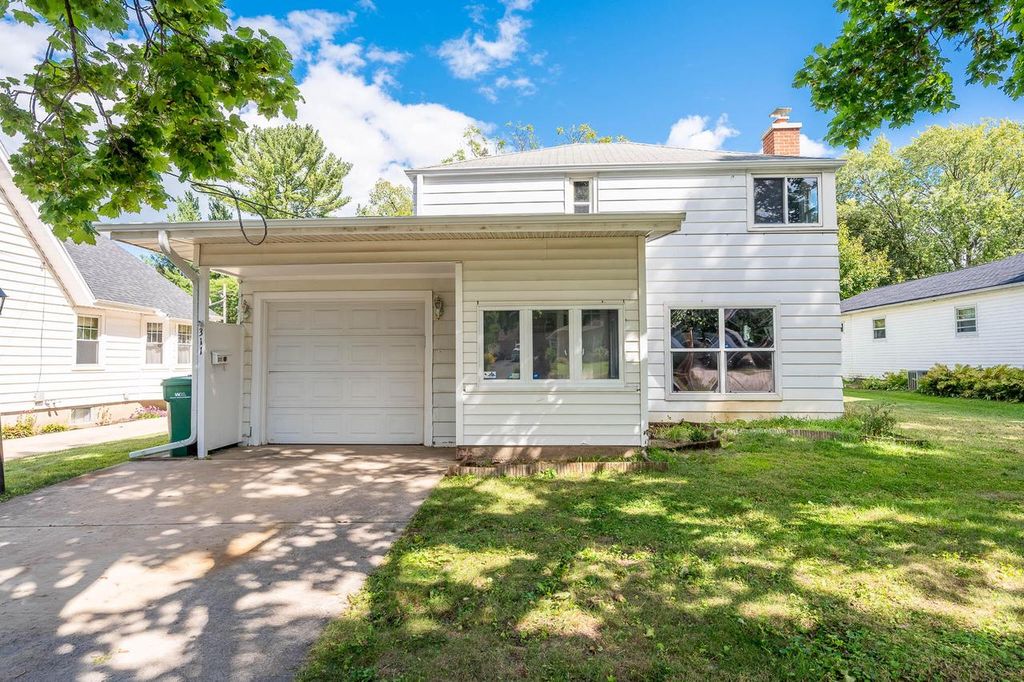 311 N 7th STREET, Delavan, WI 53115