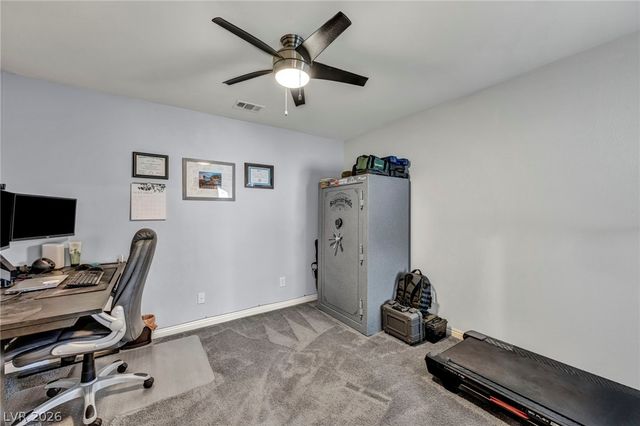 10283 Massachusetts Lane, Las Vegas, NV 89141