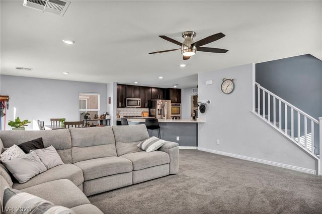 10283 Massachusetts Lane, Las Vegas, NV 89141
