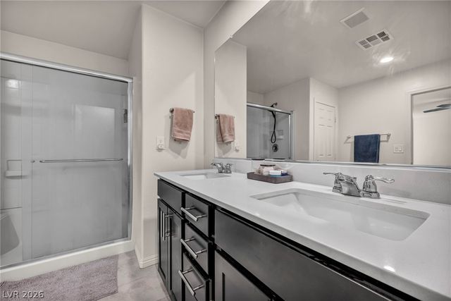 10283 Massachusetts Lane, Las Vegas, NV 89141