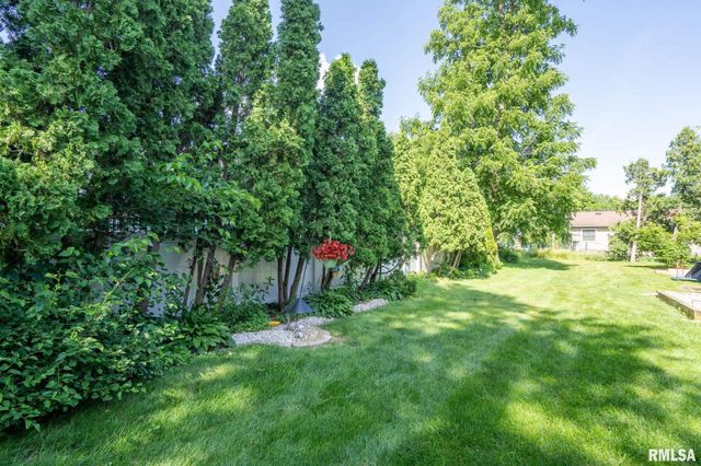 493 44TH Avenue Court, East Moline, IL 61244