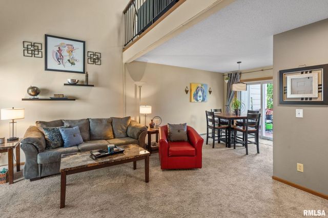 493 44TH Avenue Court, East Moline, IL 61244