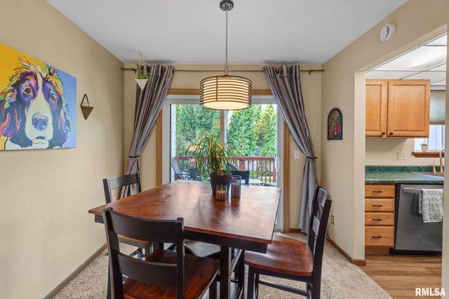 493 44TH Avenue Court, East Moline, IL 61244