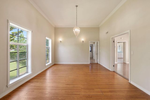 1162 Oxford Way, Stockton, CA 95204