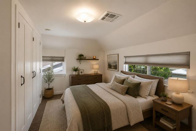 1162 Oxford Way, Stockton, CA 95204