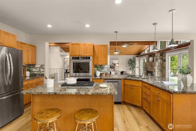 15110 SE 53rd Place, Bellevue, WA 98006