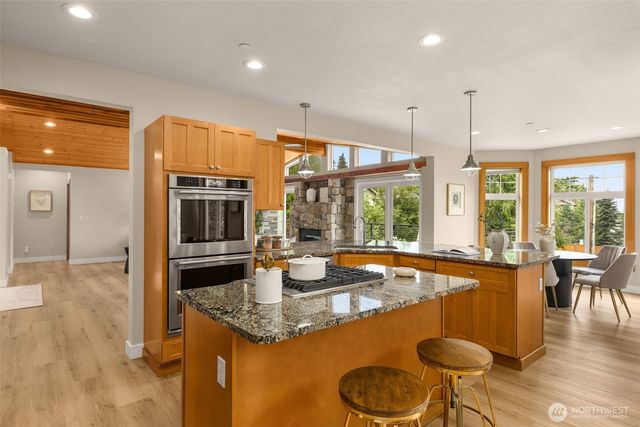 15110 SE 53rd Place, Bellevue, WA 98006